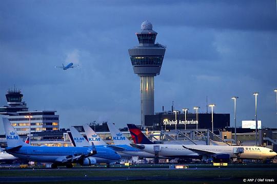 Schiphol haalt 600 miljoen op voor verbetering infrastructuur