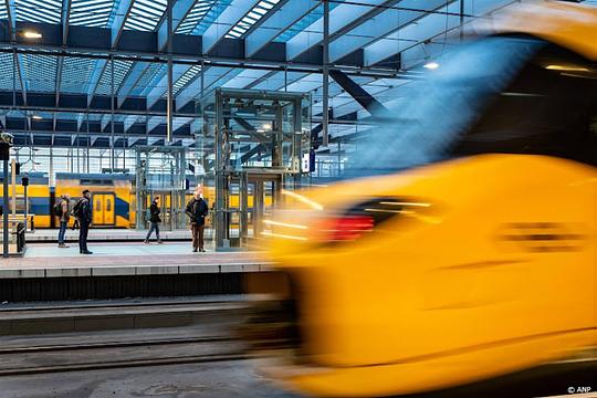 Weer beperkt treinverkeer tussen Rotterdam en Den Haag HS