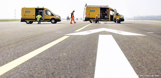 Buitenveldertbaan Schiphol anderhalve week dicht om onderhoud