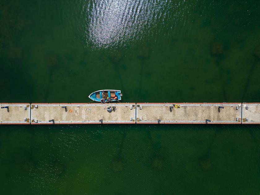 Nieuwe dienstenhaven in Terneuzen krijgt drijvende steigers en een overnachtingsplek 