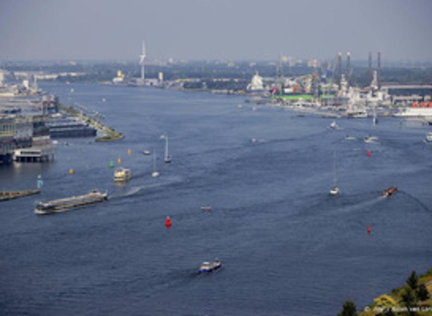 Haven Amsterdam krijgt mogelijk grote groene waterstoffabriek 
