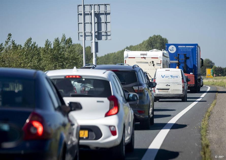 Lange files door ongelukken en pech