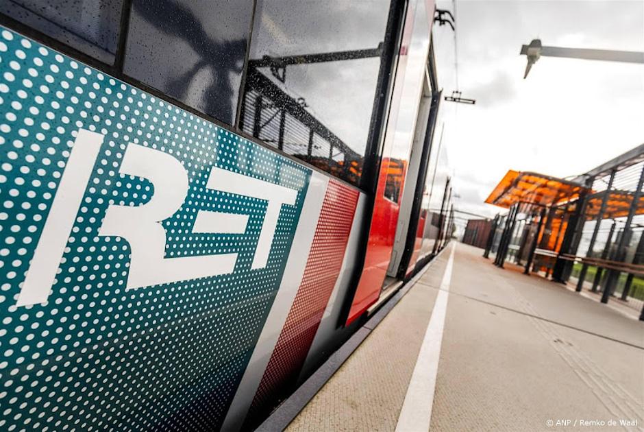 Geen metro's van en naar Hoek van Holland door storing