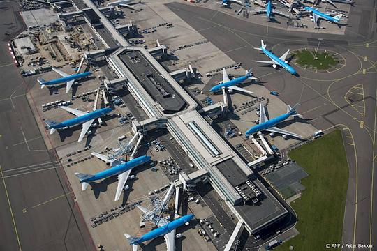 Bouwconcern BAM maakt E-pier op Schiphol aardgasvrij