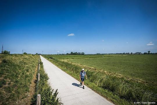 Wandelaars Pieterpad moeten omlopen na aanvaring Groningse brug