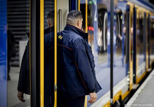 Treinen langs Lage Zwaluwe kunnen weer rijden: bovenleiding hersteld