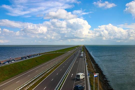 Wandelaars en fietsers komend weekend welkom op Afsluitdijk