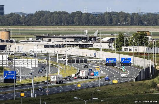 A9 bij Schipholbrug richting Schiphol tot 10.00 uur dicht