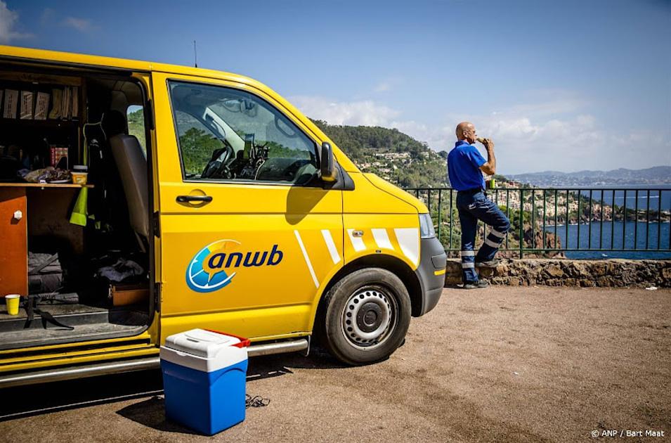 ANWB: mijd Parijs de hele zomer met de auto