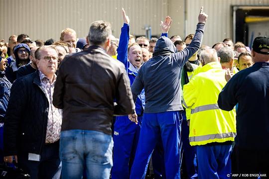 Ochtendploeg Nedcar weigert werk te hervatten