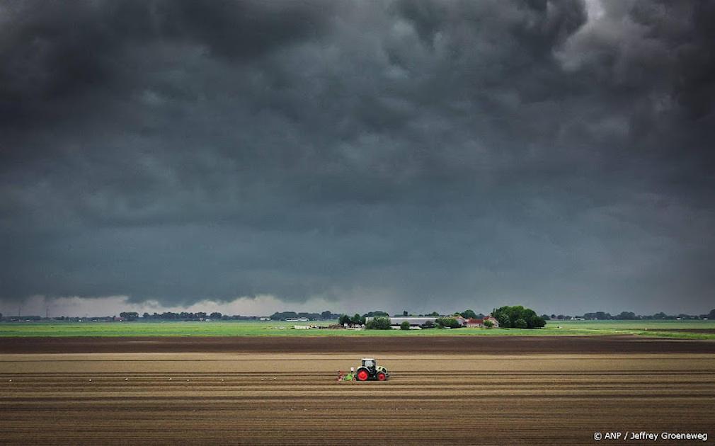 Vanaf eind middag code oranje vanwege zware onweersbuien