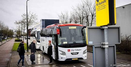 Niet op tijd regelen bussen bij treinstoring: Rover wil boete voor NS