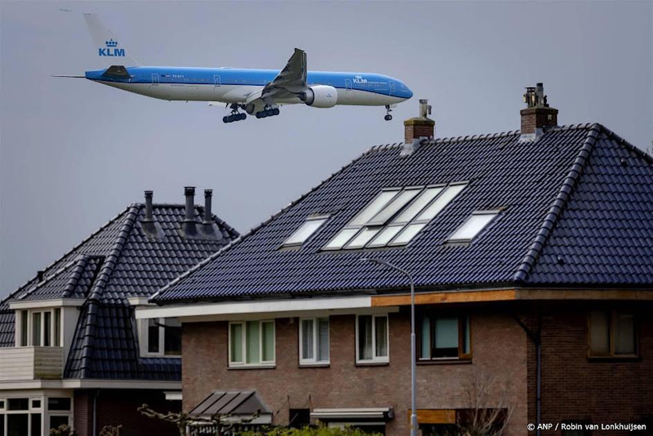 Madlener over Schiphol: laat je niet consumeren door overlast