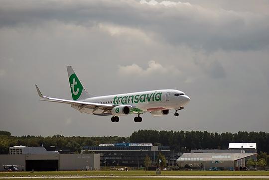 Groep jongeren met Peter Pan Vakantieclub van Transavia naar Mallorca