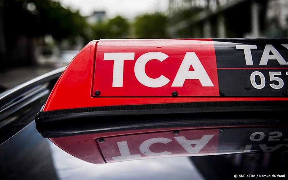 TCA: onze taxichauffeurs niet betrokken bij rellen Amsterdam