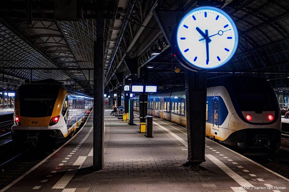 Twee jongens mishandelen conducteur in Apeldoorn