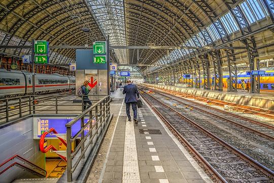 Enkele dagen geen of beperkt treinverkeer van, naar en via Amsterdam Centraal