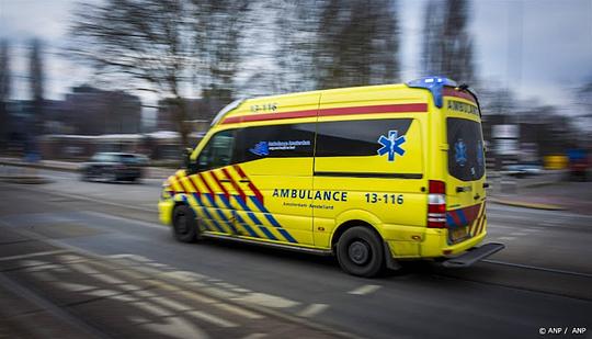 Auto bij Terbregseplein op verkeerde weghelft en twee keer aangereden