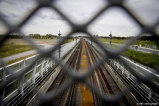 Hsl-treinverkeer Amsterdam-Rotterdam weer opgestart: oorzaak storing onbekend