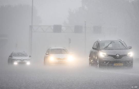 Onweer en hagel: zeer zware avondspits verwacht