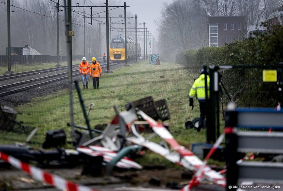 Treinen tussen Utrecht en Driebergen rijden weer na botsing