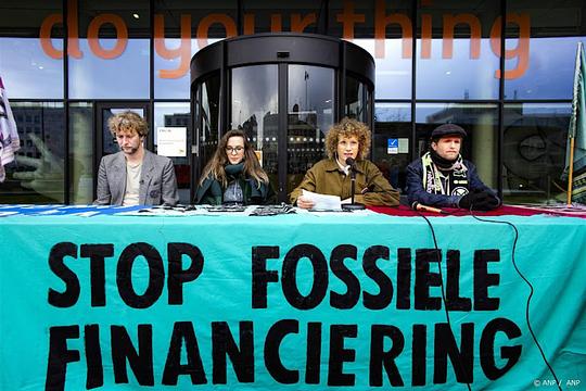 Extinction Rebellion wil blijven klimaatprotesteren tegen ING op ring Amsterdam