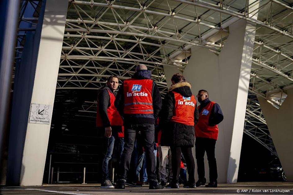 Vervoerregio's roepen kabinet op af te zien van bezuinigingen