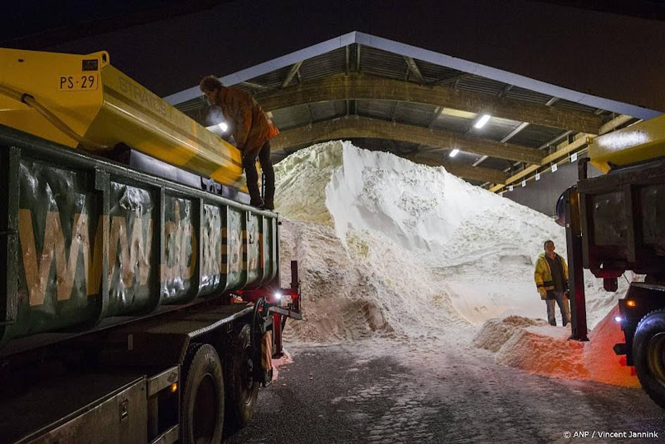 Eerste landelijke strooiactie op wegen Rijkswaterstaat