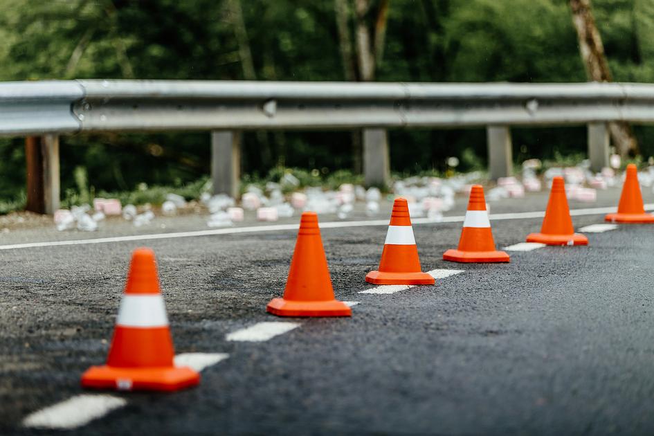 Files op A16 vanwege werkzaamheden in Drechttunnel 