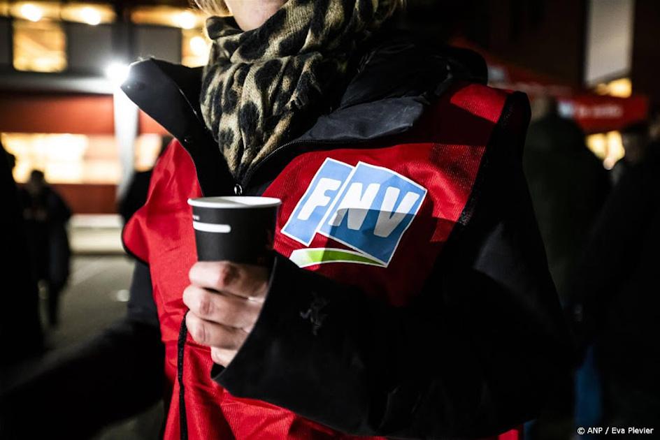 Stakingen bij autodealers en garages gaan door ondanks bestuurscrisis bij FNV