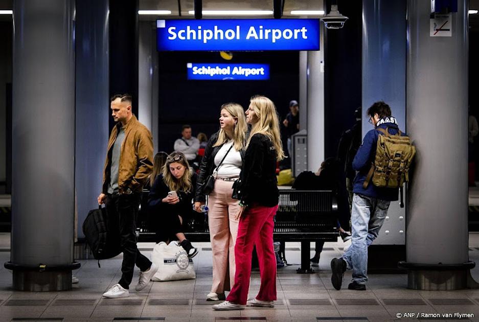 NS: treinverkeer rond Schiphol opnieuw even verstoord door kapotte trein