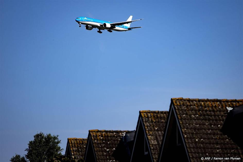 Brussel sluit zich aan bij kritiek KLM op plannen geluidshinder