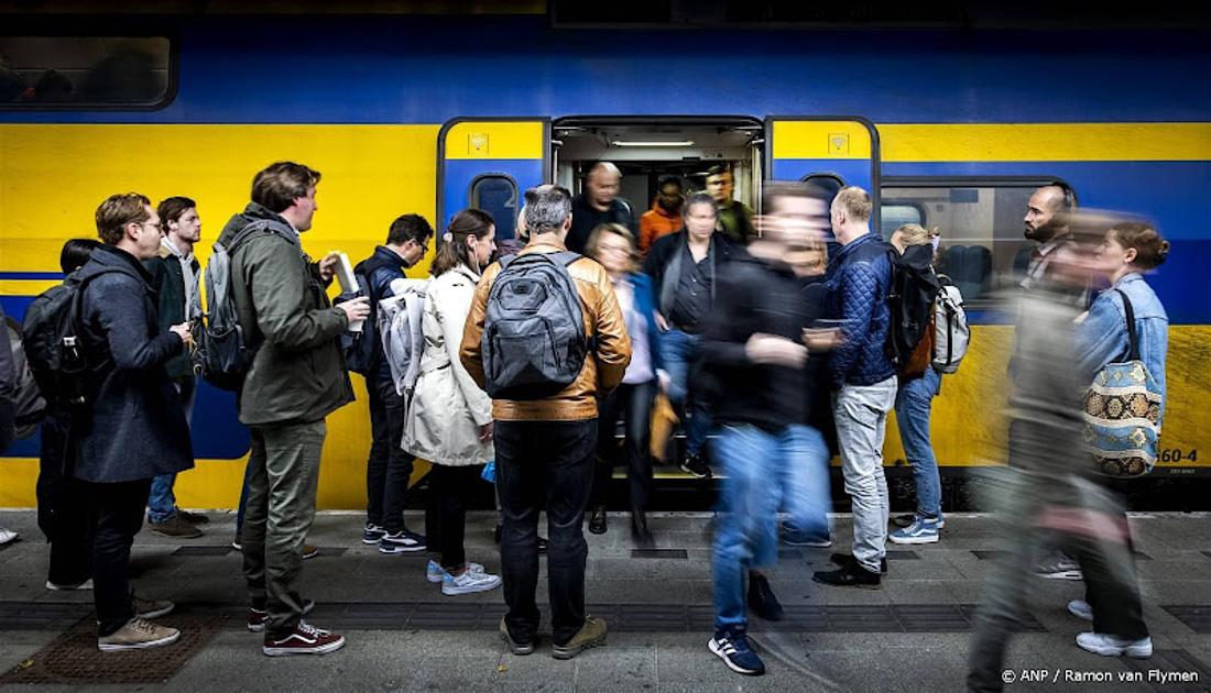 Nieuwe dienstregeling: eerste spits verloopt goed op Utrecht CS